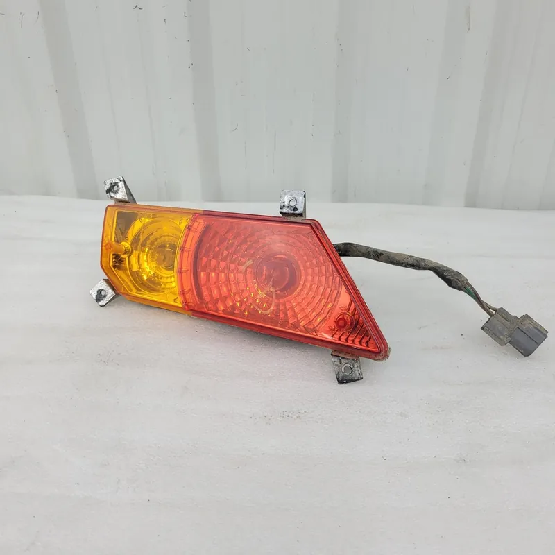 tail light,lh Tendance